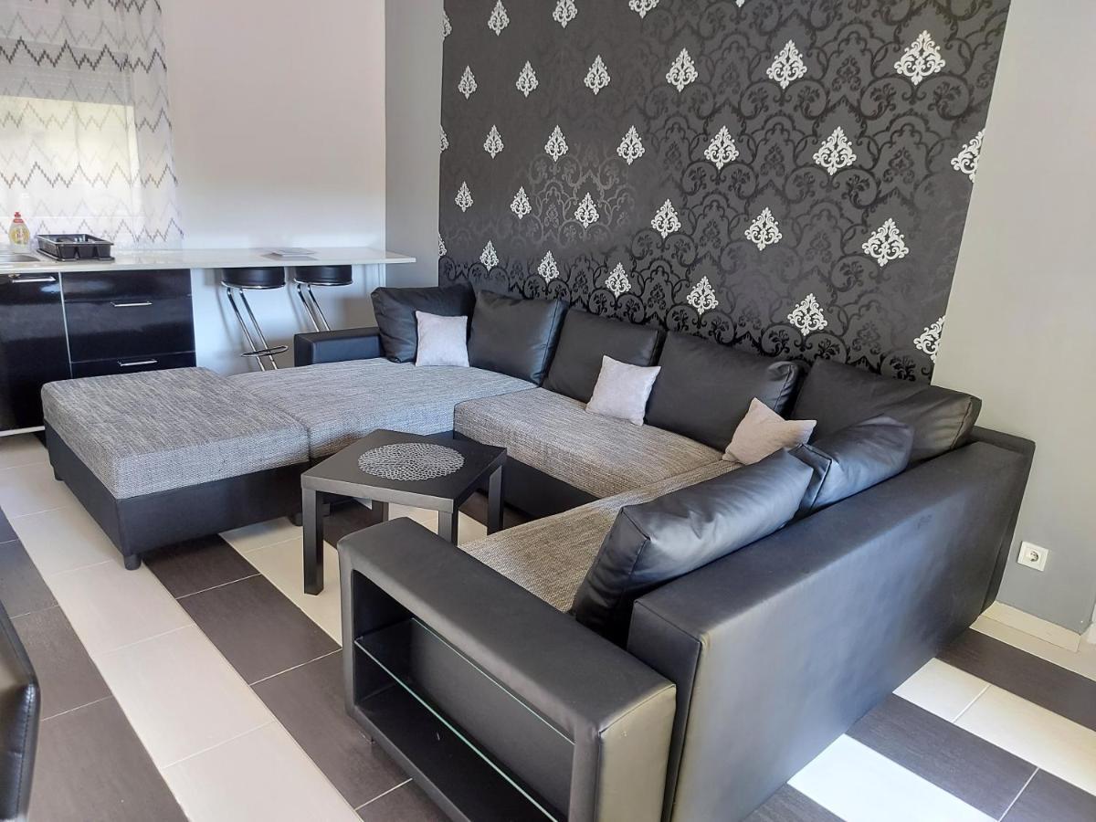 Corner Apartman 5 Siofok Exterior photo